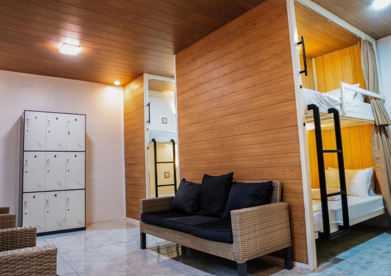 B&B Backpackers Coron Kültér fotó