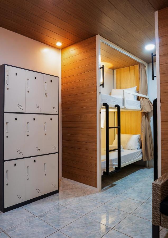 B&B Backpackers Coron Kültér fotó